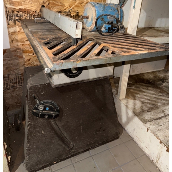 Rockwell Beaver Table Saw