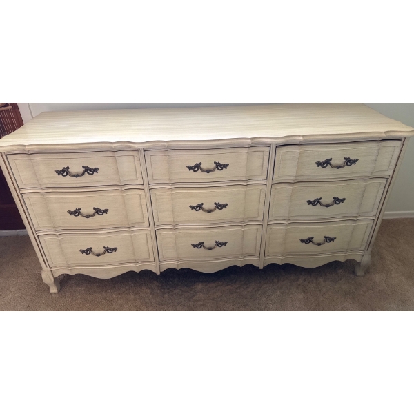 French Provincial Nine-Drawer Dresser in Off-White Finish
