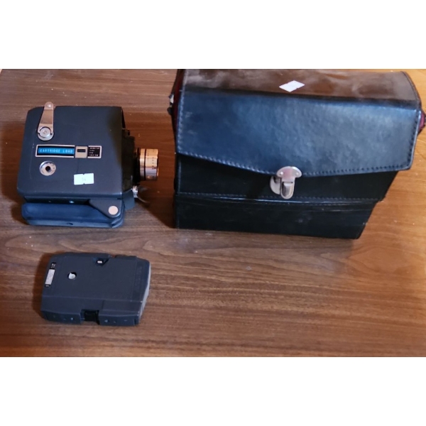 - Sears 8 mm Cartridge Load Movie Camera w/ Case