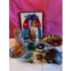 Image 1 : Mexican Decor Lot. Hand Carved Wooden Turtles, Beaded Iguana and More