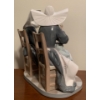 Image 6 : LLADRO Porcelain 'Sewing Circle' Figure - 11W, 12T 