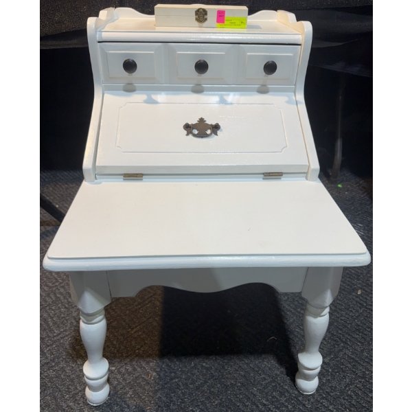 Children's Desk and 9 Planet Marble Set
