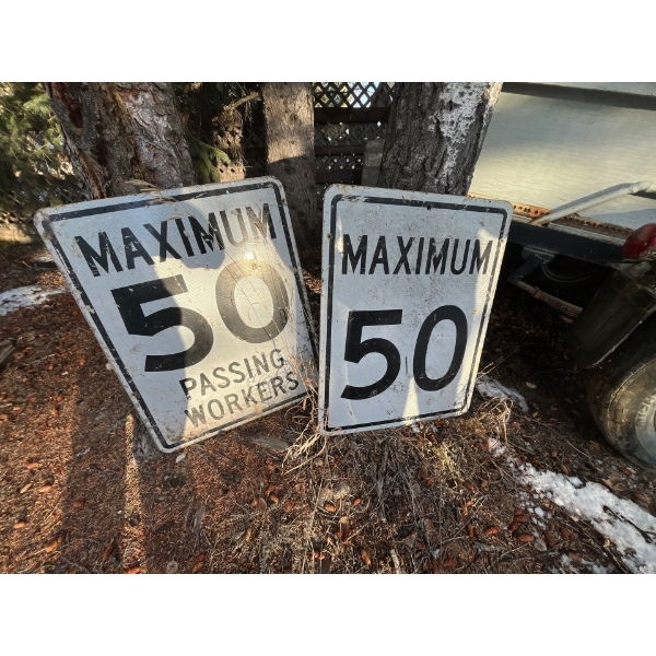 2 maximum 50 road signs