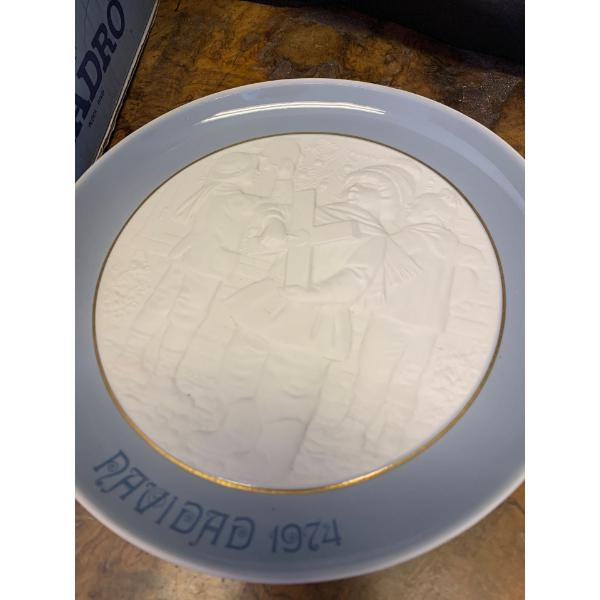 LLADRO Porcelain Plate - Navidad 1974 6T