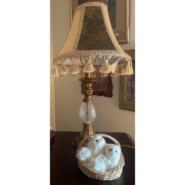 Bronze Tasselled Desk Lamp 22T w/ Fluffy Kittens in A Basket Collectable