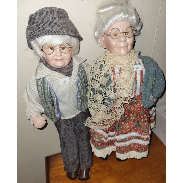 Vintage Grandma & Grandpa Dolls 15T