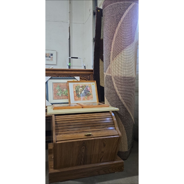 Faux Stone Roll Top Bedside Table, 4 Framed Wall Hangings + Rima Floor Rug 5ft 2" X 7ft 2"