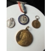 Image 1 : Vintage Commerative Coronation Medallions 