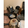 Image 4 : Cookware, Bakeware, and Kitchen Storage Items