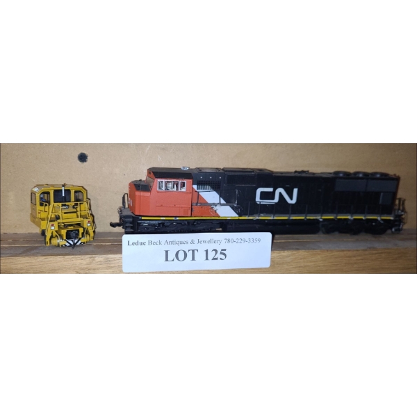 Model CN Diecast Locomotive & Railway Maintenance Vehicle