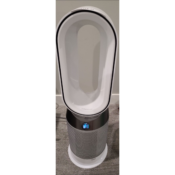 Dyson White HP04 Heat/ Cool Fan 31 h