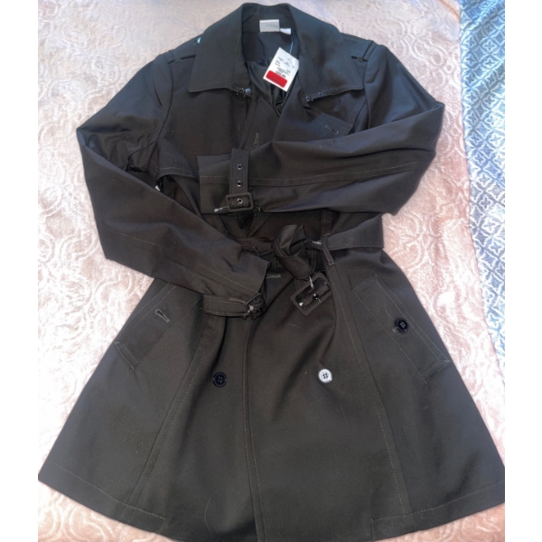 New Fall Outerwear Size M Wind River & Winners