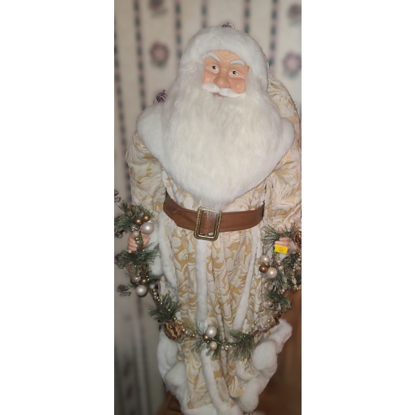 Tall Santa Figure in Light Robe 30 T 