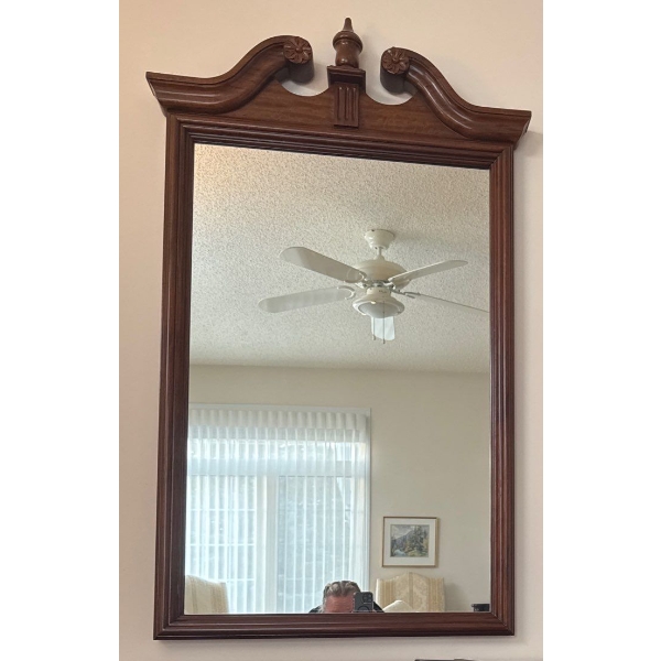 Gorgeous Antique Inspired Wall Mirror 25x34