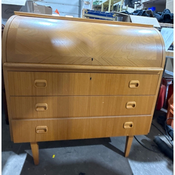 Teak Roll Top Desk 35Wx18Dx38H