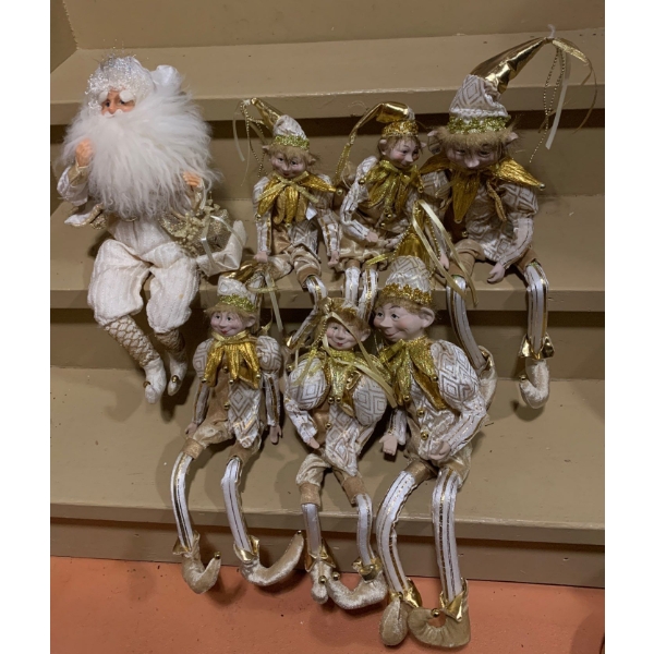 Santa and 6 Jesters with Bendable Legs-  Santa 18 T