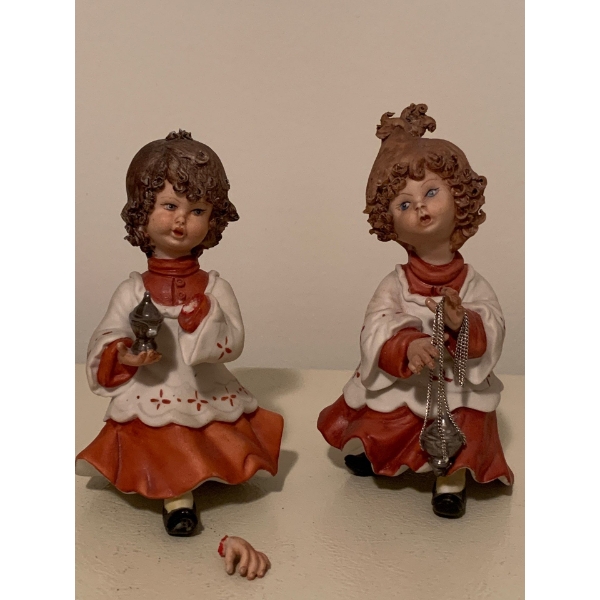 Capodimonte Figurines - Choir Boys 5T (1 Has Broken Hand) Hand Included