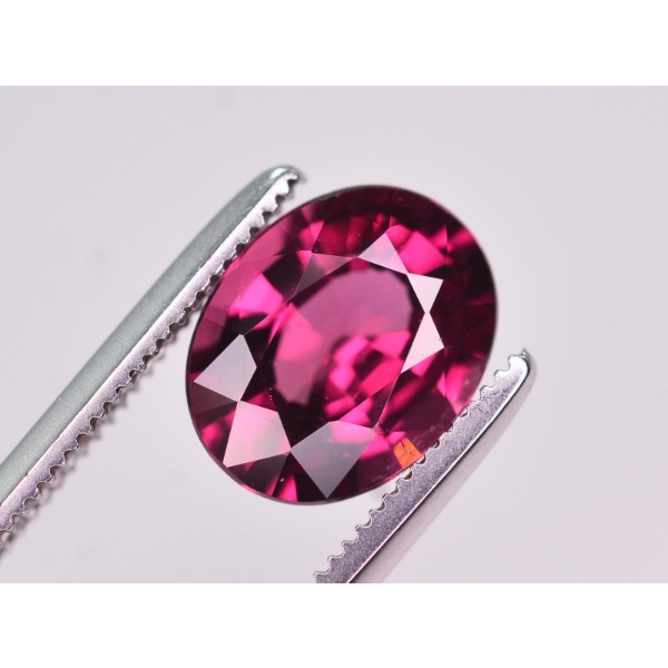 2.3 ct Certified Mahenge Garnet gemstone ($4,600 Appraisal)