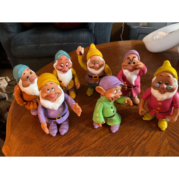 1960s Disney set of the seven dwarves