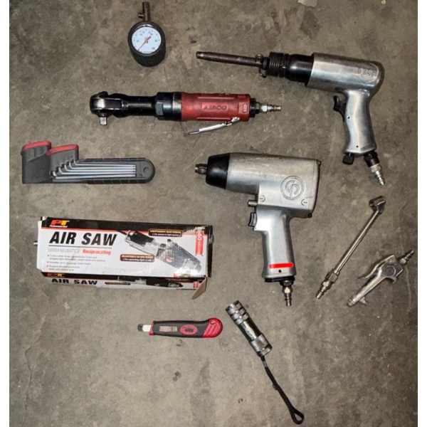 Performance Tool M660 Reciprocating Air Body Saw w/Adjustable Blade & More