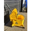 Image 2 : Mop Bucket With Wringer