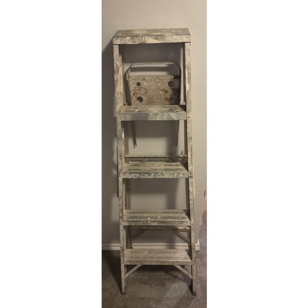 Painters 4 Step Ladder