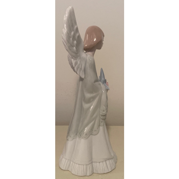  LLADRO Porcelain Angel - 9T 