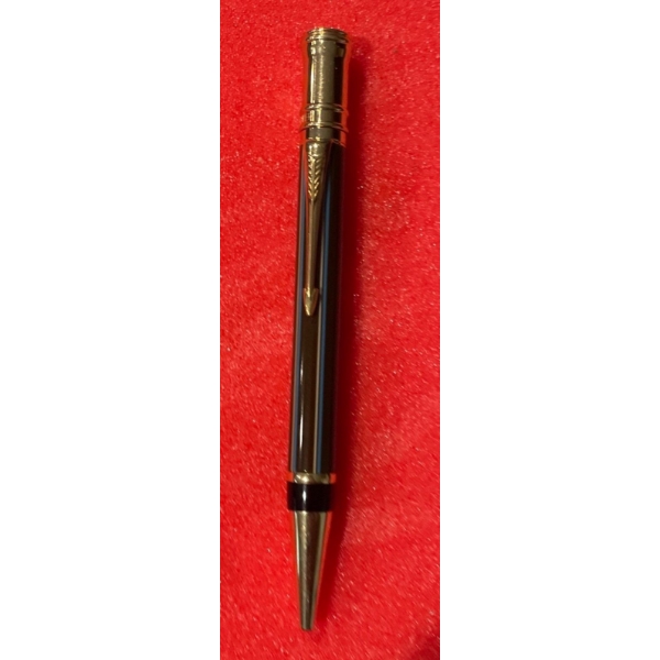 Collectible Parker Made in UK Ballpoint Pen 
