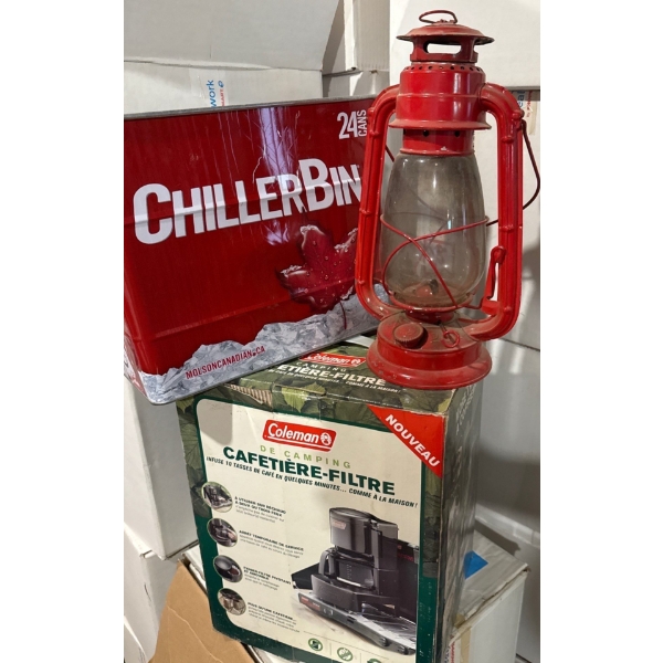  Vintage Lantern, Coleman Camping Coffee Machine, Chairs, Molson Canadian Metal Beer Tin (24)