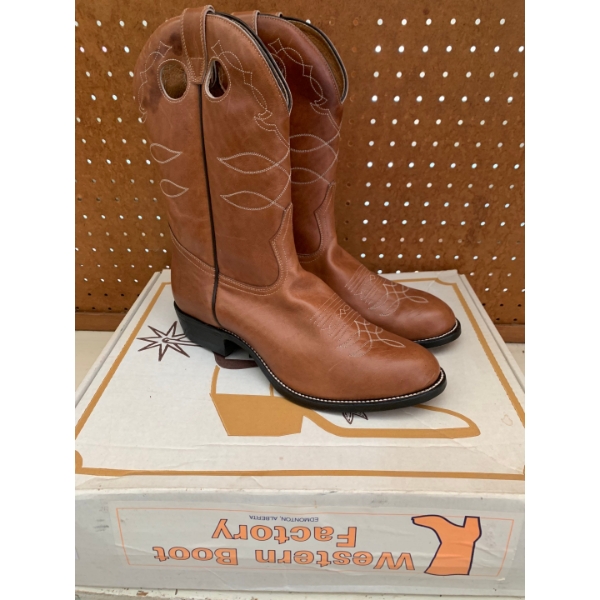  Vintage New Stock Size Vintage New Stock Size 10 Cowboy Boots made in Edmonton Western Boot Company