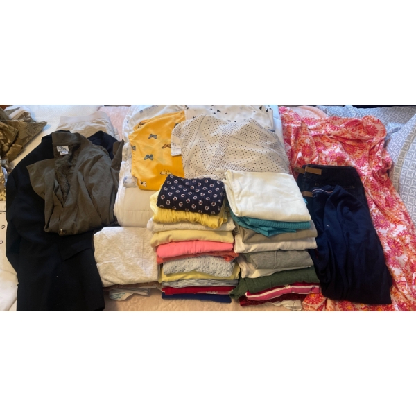 CL3 Tanks Tiny Tees T-shirts & Crop Tops Ladies Size M 