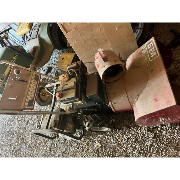 Viking snow blower and generator 

(Not tested)