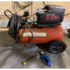 Image 1 : Craftsman Model 919.727130 2HP 12-Gallon Air Compressor