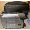 Image 2 : Canon Mini DV ZR-930 Camcorder w/ Case & Charger