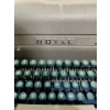 Image 2 : Antique Royal Typewriter