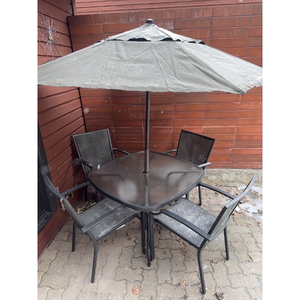6 Piece Patio Dining Set - Get Ready For Some Fun In The Sun !!