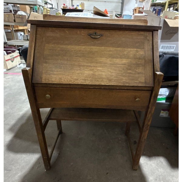 Wooden Writing Desk 28.5Wx16Dx43H