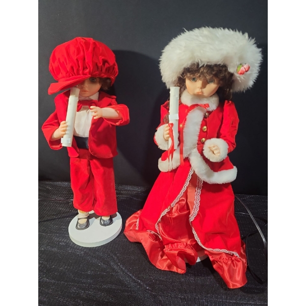 Candle Boy and Girl in Red Holiday Attire 7"Wooden Base, 24 T