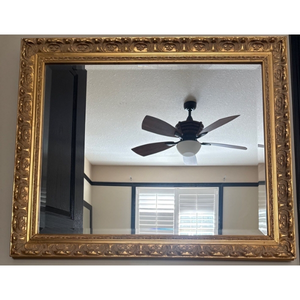 Gorgous Vintage Gold Gilt Framed Mirror 29x26