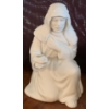 Image 1 : Collection Nativite Avon Figurine - 7T 