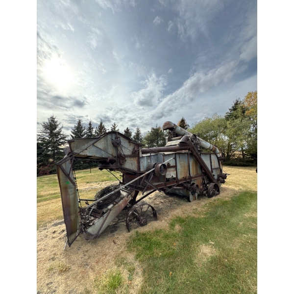  antique thrashing machine