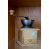 Image 1 : Antique Coffee Grinder - 8T 