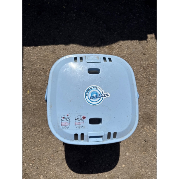 Personal mini washer