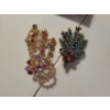 Image 2 : Vintage Mid Century Broach Collection - Rhinestones & Mosaic Florals 2.5T