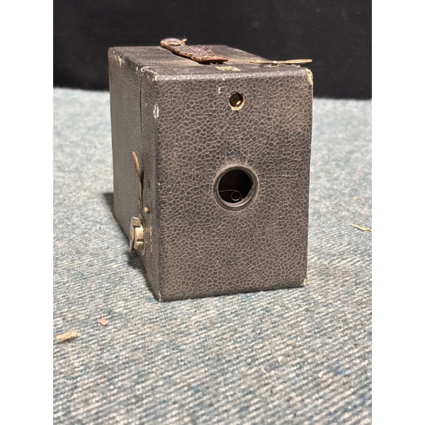  Kodak No. 2 Brownie Box Camera