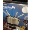 Image 2 : Cuisinart Electric Fondue Set and Tabletop Flame Fondue Set