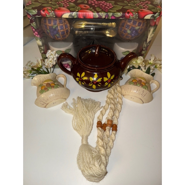 Vintage Kitchen Decor & Tea Pot- Macramé & More
