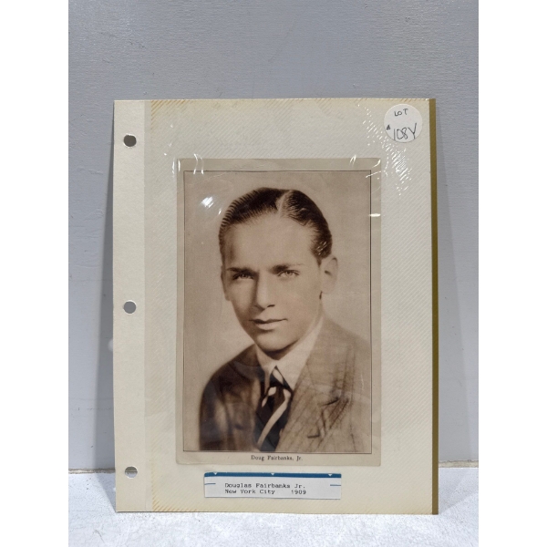 Douglas Fairbanks Jr. Autograph