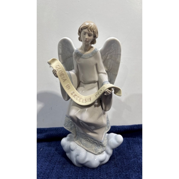 LLADRO "Heavenly Message" 6.5Wx12T (with original box)