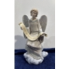 Image 1 : LLADRO "Heavenly Message" 6.5Wx12T (with original box)